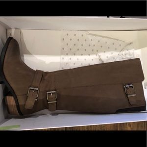 Brown knee leather boots by dolce vita.